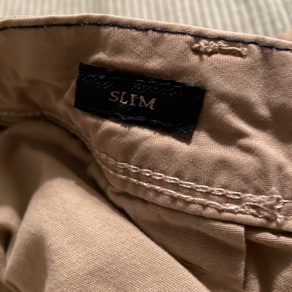 American Eagle khaki flex shorts - Picture 5 of 8